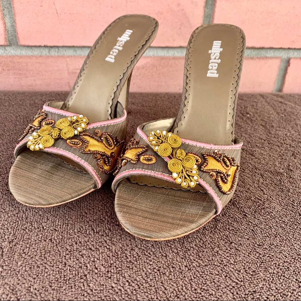 Unlisted by Kenneth Cole Jawbreaker Heels 7M